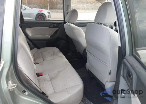 2016 Subaru Forester 2.5I Premium z USA, uszkodzony, nr VIN JF2SJADC7GG501664